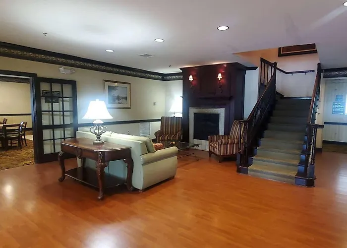 Wingate By Wyndham Youngstown - Austintown