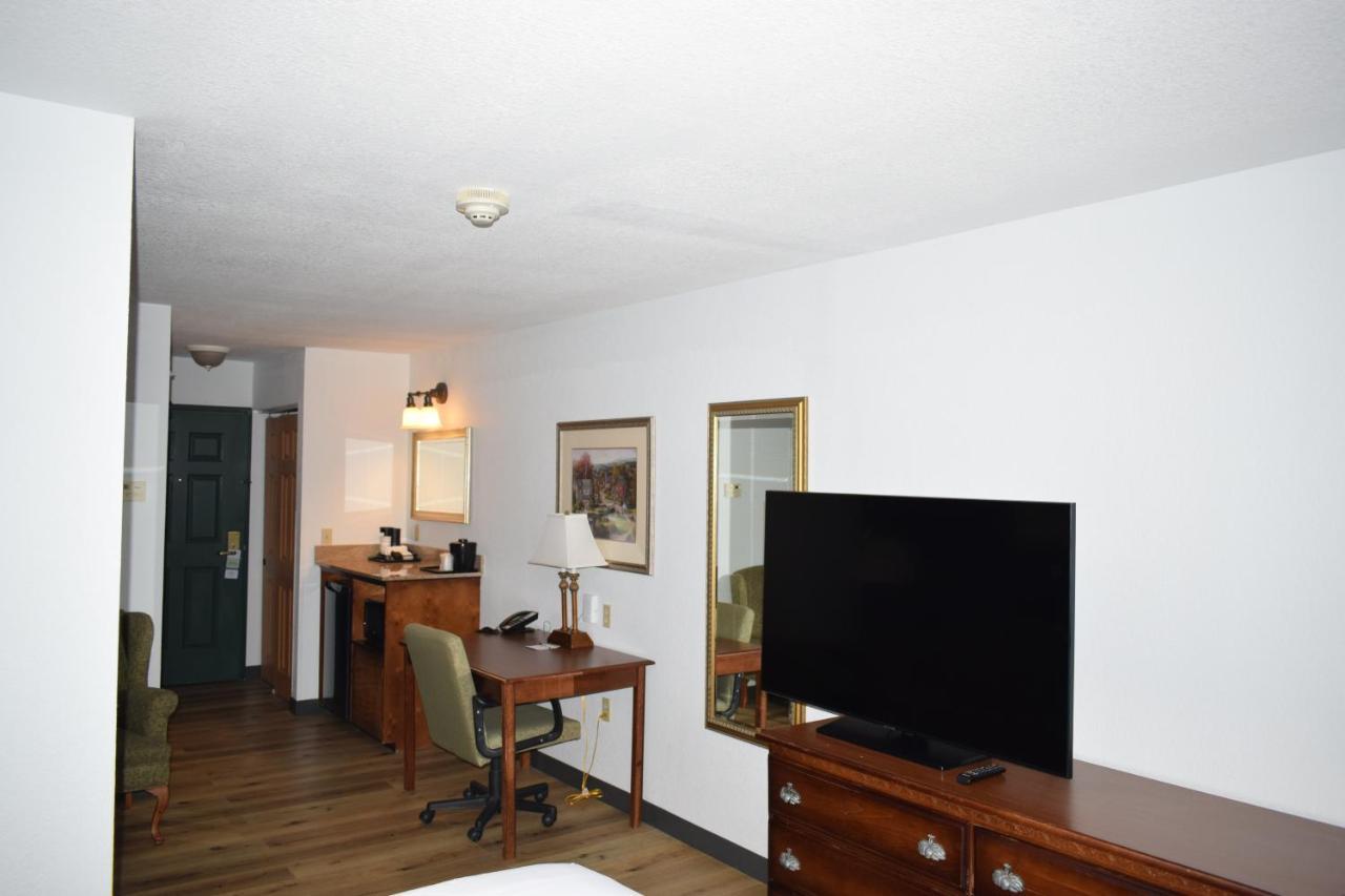 Wingate By Wyndham - Austintown 3*